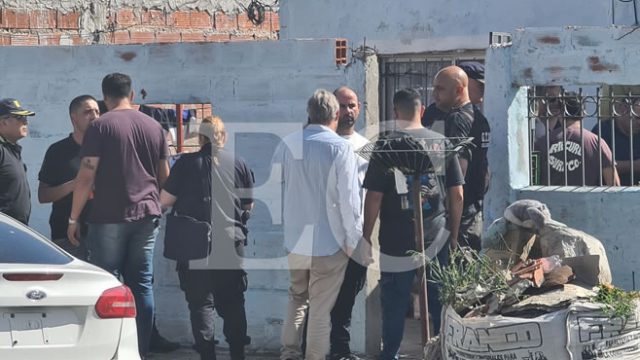 Allanamiento por el robo a clientes del Banco Santander: ambos delincuentes están identificados