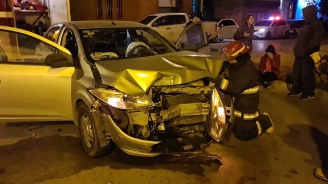 Zárate: fuerte choque múltiple en pleno centro sin heridos