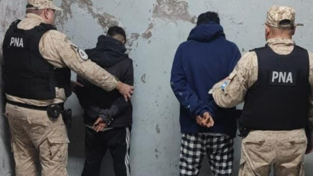 Prefectura detuvo a dos hombres con pedido de captura en Campana