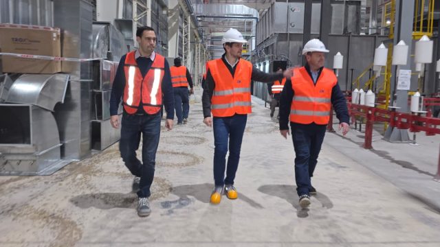 Mirgor construirá en Zárate una planta para fabricar llantas de aluminio