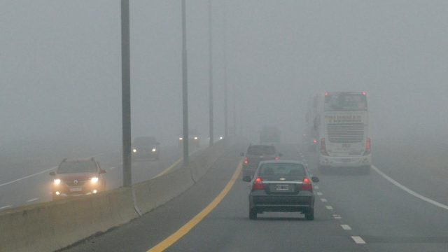 Alerta por niebla: piden extremar cuidados al circular