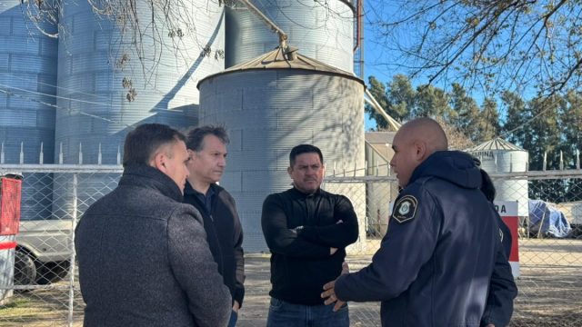 La Policía Ecológica bonaerense realizó una verificación en la Planta de Silos Moroni SRL de Lima