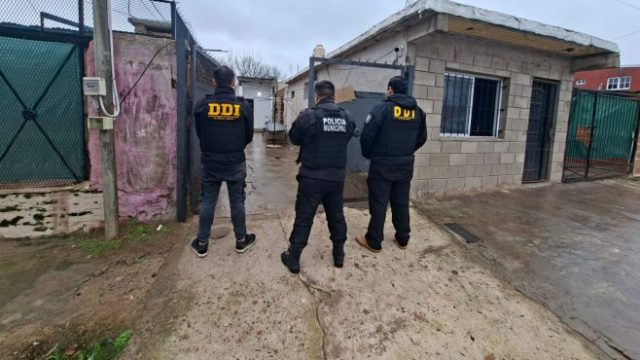 Desbarataron una banda que realizaba estafas virtuales desde una cárcel de Lomas de Zamora
