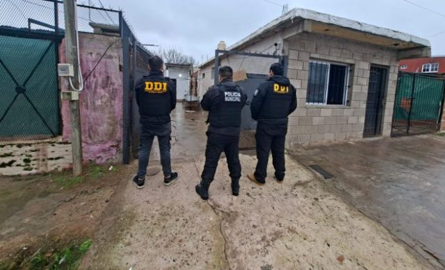 Allanamientos por estafas virtuales en Escobar Campana y Zárate