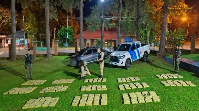 Prefectura incautó 324 kilos de marihuana que ingresaban desde Paraguay por el río Paraná