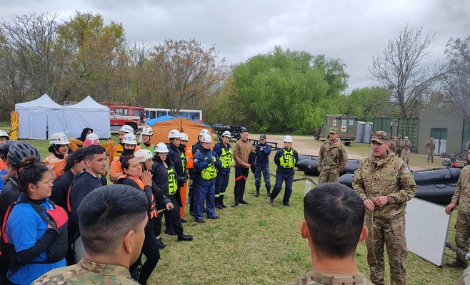 Realizaron un simulacro de rescate acuático e inundaciones en la Base Naval Zárate