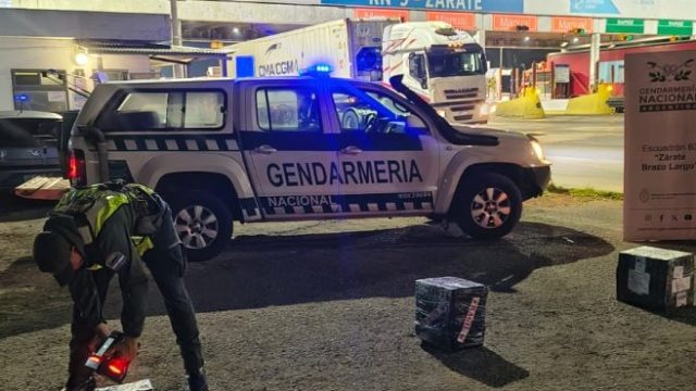 Zárate: hallaron marihuana oculta en paquetes de yerba mate
