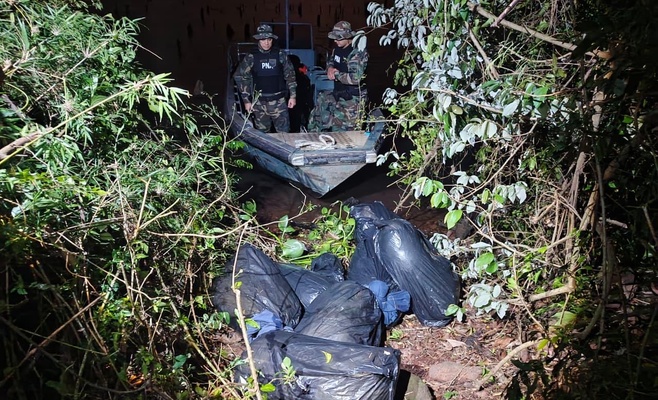 Marihuana incautada por Prefectura durante operativos en Corrientes y Misiones